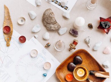 Como potencializar reiki usando cristais