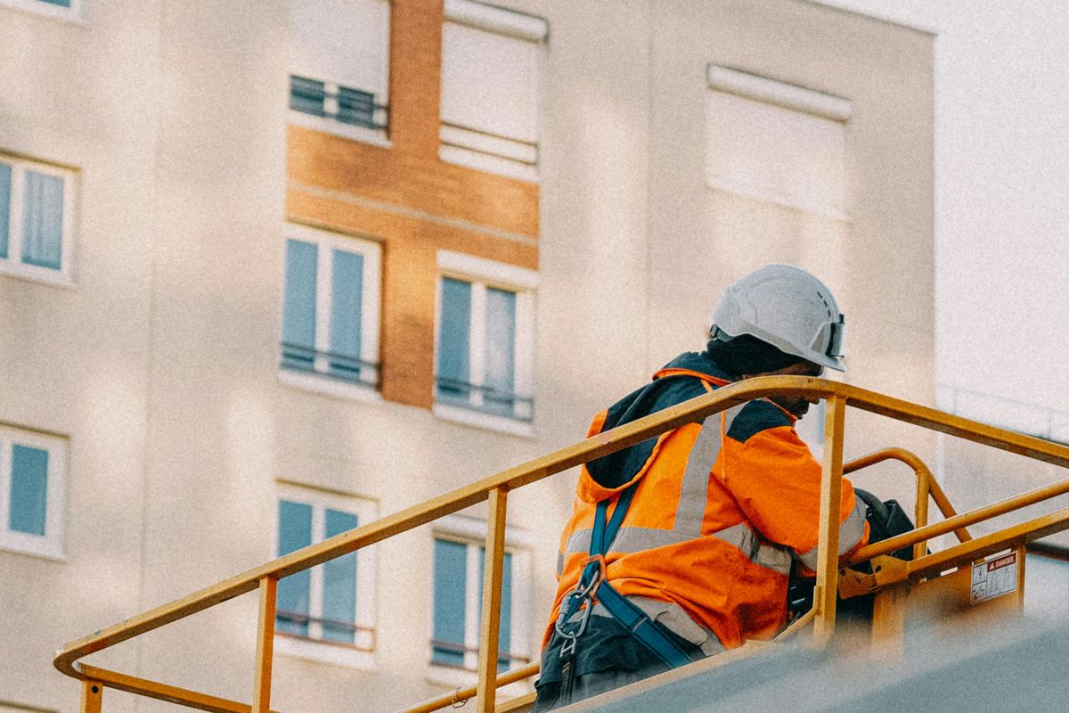 Quando usar uma plataforma elevatória