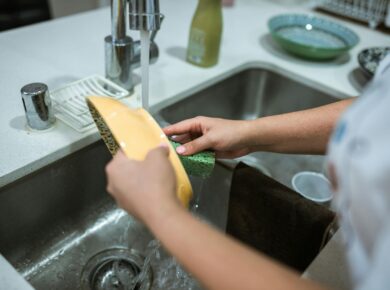 Economia de Água: Guia Completo com Dicas Essenciais para Reduzir Seu Consumo — dicas para economia de água | Por Dentro da N