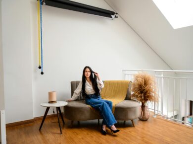 Para alcançar o equilíbrio entre vida pessoal e profissional, é fundamental estabelecer limites claros, gerenciar o tempo de