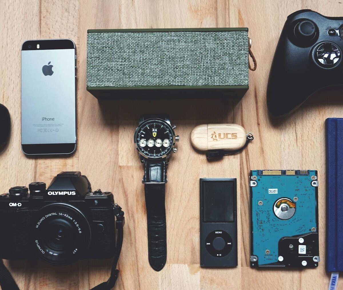 Para as habilidades essenciais para o futuro da carreira, o foco está em competências como pensamento crítico, adaptabilidade