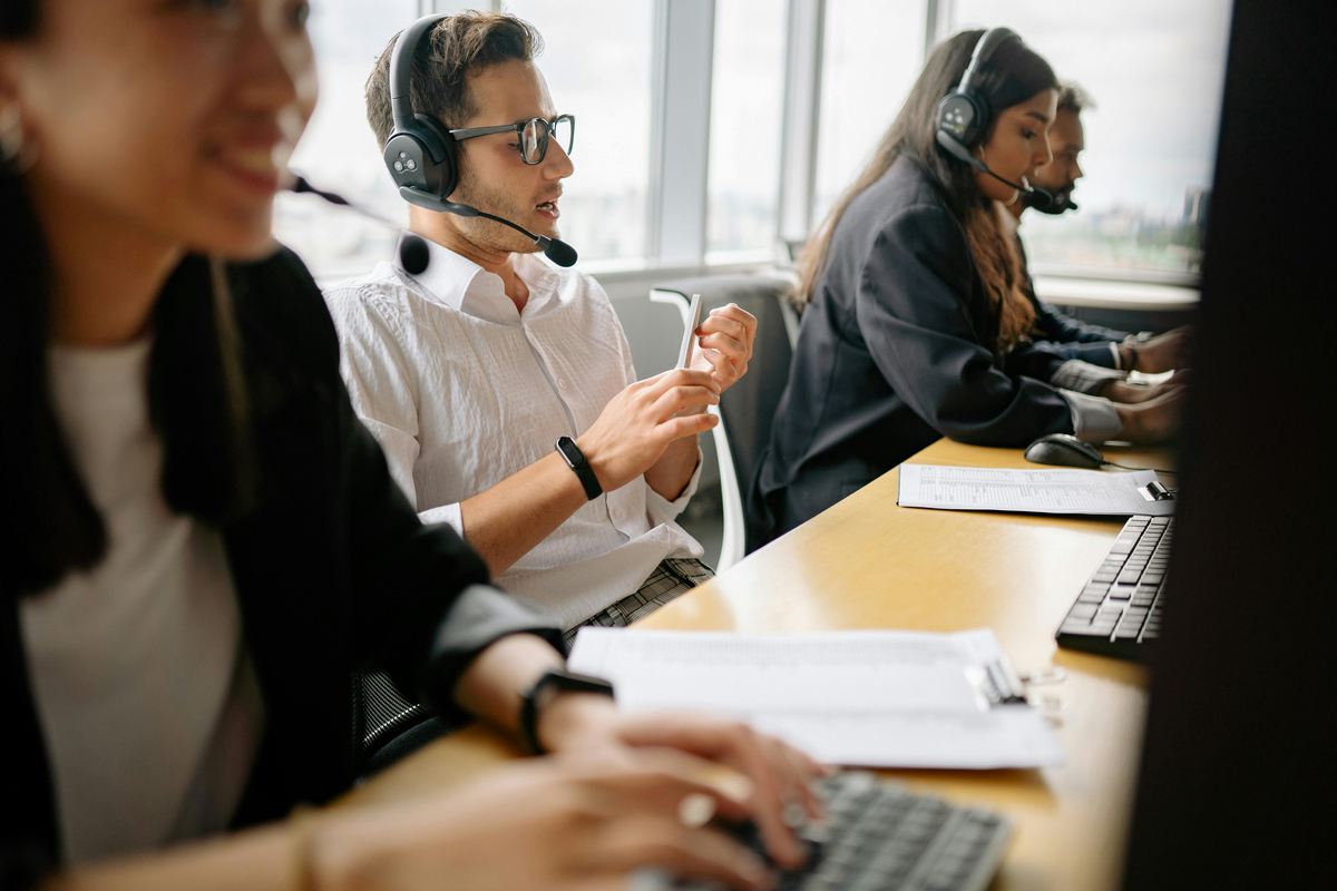 Como funciona o atendimento com comunidade e quais são seus benefícios